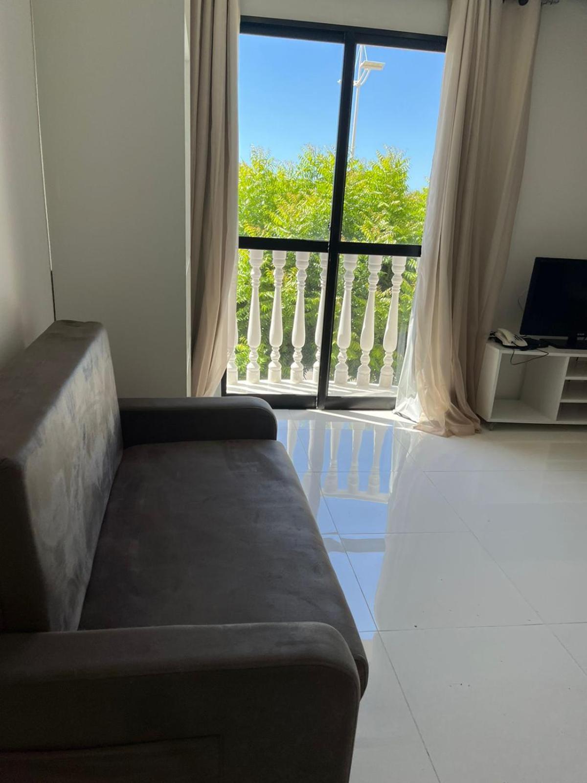 Apartamento Flat Classic 102 *